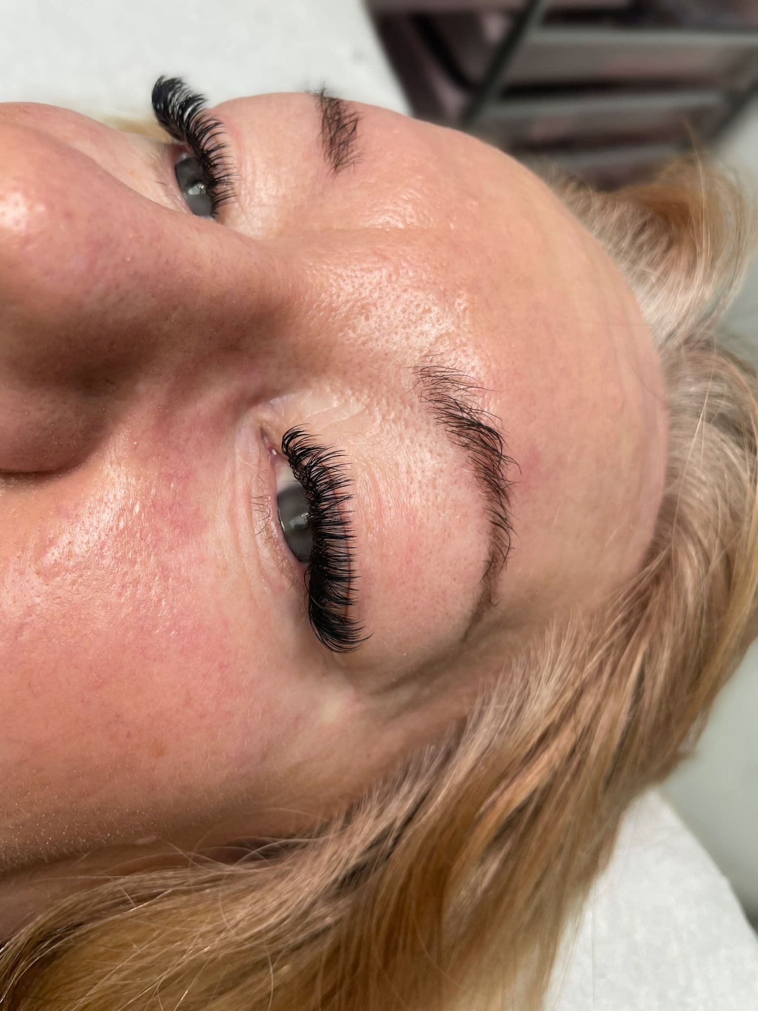 Wallsend lash artist angel set - precise spike placement