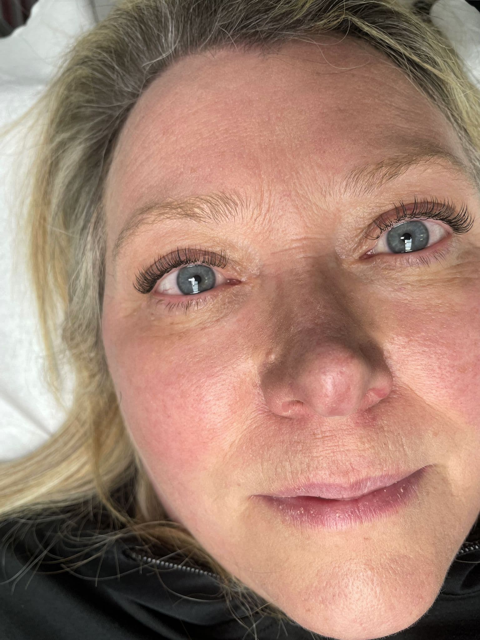 Classic lash extensions Newcastle - lengthened natural lashes