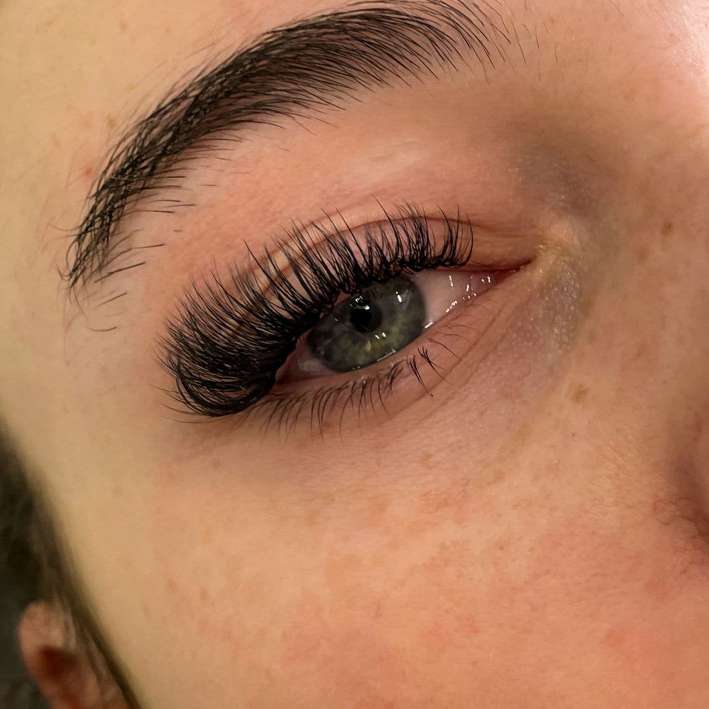 Hybrid Lash Extensions