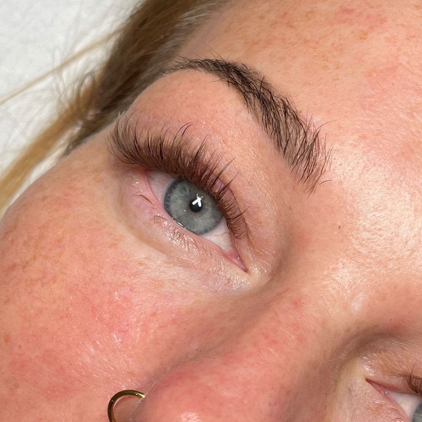 Russian volume lash set Newcastle - mirror reflection shot