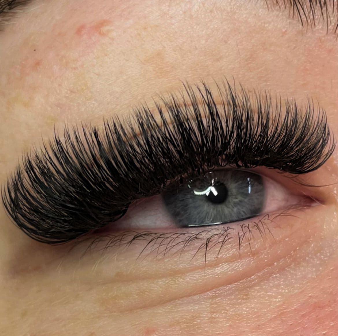 Russian volume lash extensions Newcastle upon Tyne - statement set